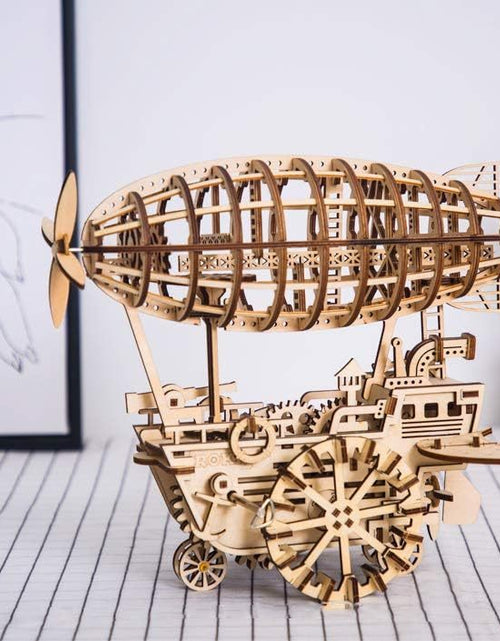 Cargar imagen en el visor de la galería, Kit de rompecabezas de vehículo aéreo de madera 3D ROBOTIME ROKR, juguetes para niños cortados con láser LK702
