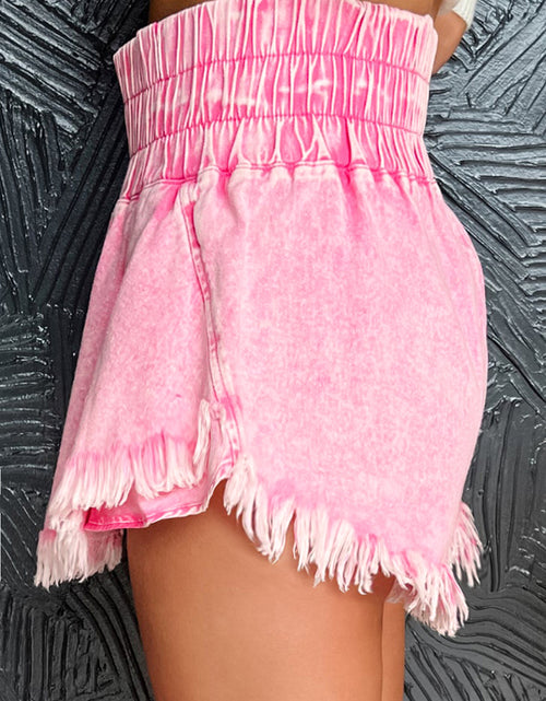 Cargar imagen en el visor de la galería, Pink Washed Smocked Waistband Frayed Denim Shorts
