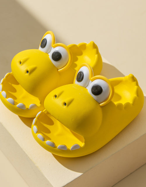 Load image into Gallery viewer, Kids Dinosaur Slippers Wholesale Summer Cartoon Parent Child Outdoor Home EVA Sandals Women Men Kids Cute Slippers Baby Shoes
