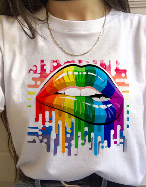 Cargar imagen en el visor de la galería, Camisetas para mujer Camiseta de manga corta para mujer Orgullo Gay Arcoiris Novias
