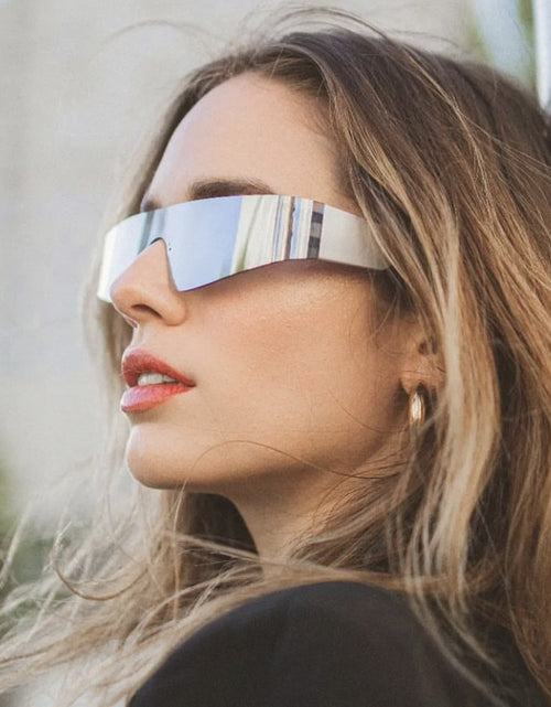 Load image into Gallery viewer, Women&#39;s Fashion Sports Sun Glasses
