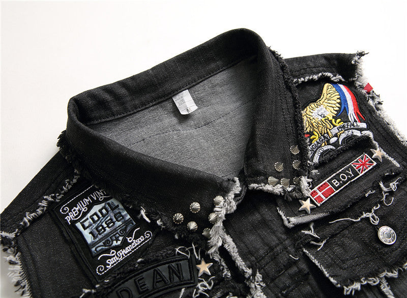 Embroidered cowboys with skulls
