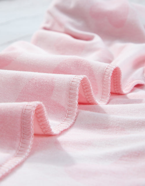 Cargar imagen en el visor de la galería, Pink Heart Print Long Sleeve Top and Shorts Loungewear Set
