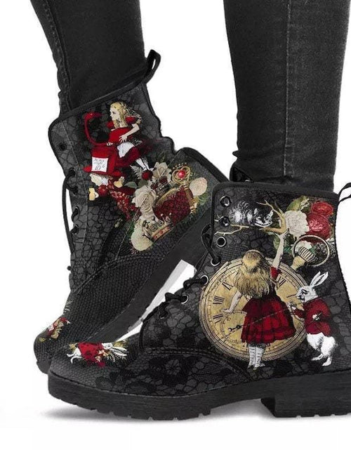 Load image into Gallery viewer, European and American plus leather Martin boots women&#39;s Gothic printed British boots Wish workwear combat boots
