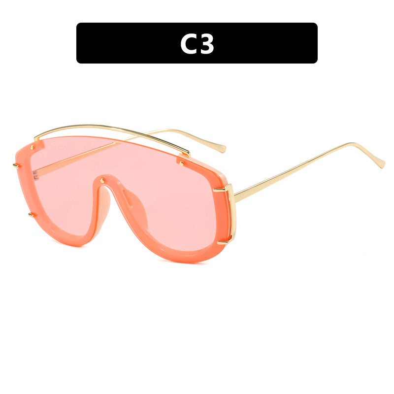 Trendy large frame one-piece sunglasses with a metallic high-end feel, Instagram sunglasses with personalized outdoor internet celebrity sunglasses