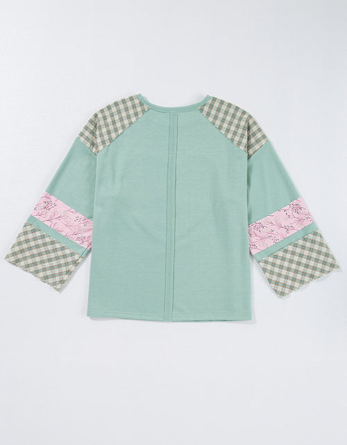 Load image into Gallery viewer, Beige Plaid Floral Patchwork Heart Long Sleeve Top
