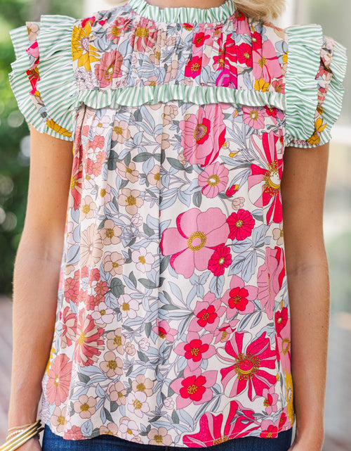 Bild in Galerie-Viewer laden, Pink Floral Print Ruffle Trim Pleated Boho Blouse
