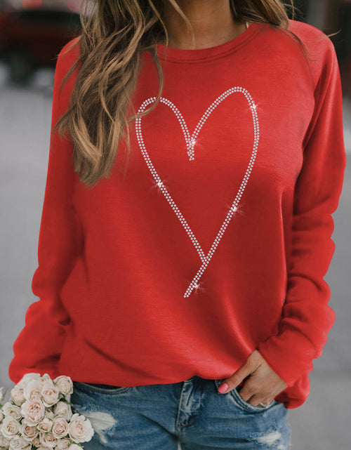 Cargar imagen en el visor de la galería, Red Casual Rhinestone Heart Shaped Graphic Sweatshirt
