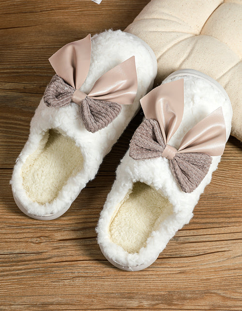 Bild in Galerie-Viewer laden, Pink Contrast Bowknot Applique Plush Winter Slippers
