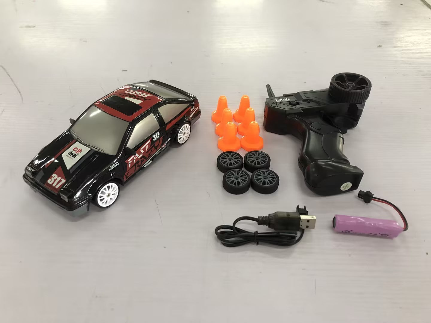 2,4G Drift Rc Auto 4WD RC Drift Auto Spielzeug Fernbedienung GTR Modell AE86 Fahrzeug Auto RC Rennwagen Spielzeug für Kinder Weihnachtsgeschenke