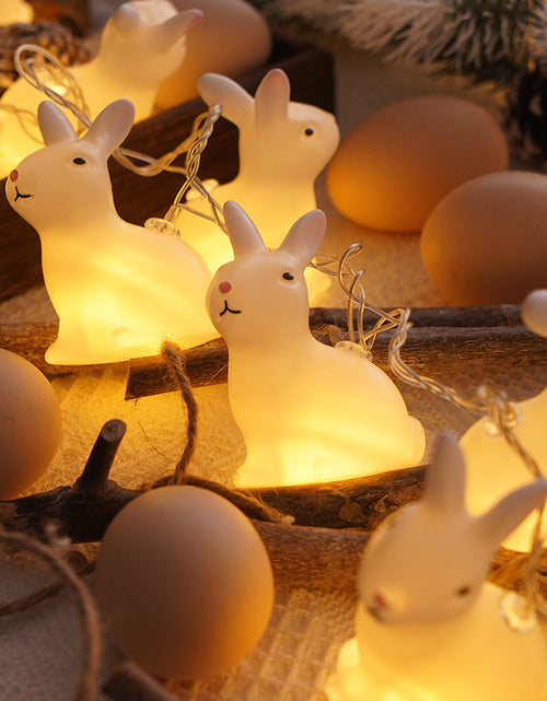 Bild in Galerie-Viewer laden, Easter Plastic Egg Lamp
