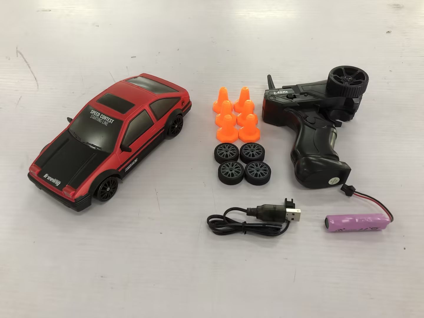 2,4G Drift Rc Auto 4WD RC Drift Auto Spielzeug Fernbedienung GTR Modell AE86 Fahrzeug Auto RC Rennwagen Spielzeug für Kinder Weihnachtsgeschenke