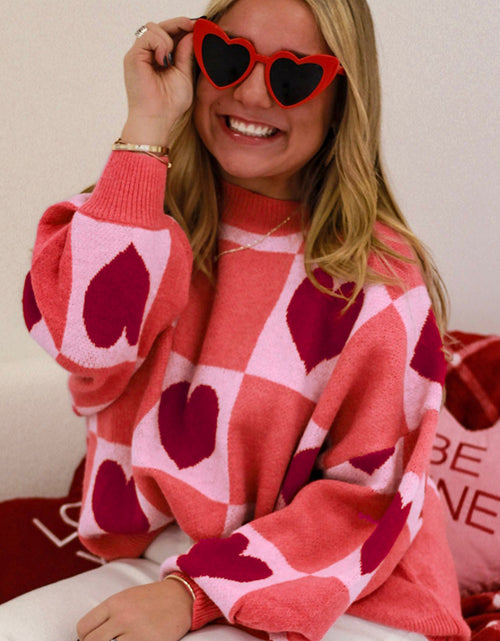 Cargar imagen en el visor de la galería, Pink Love Heart Checkered Valentine Knit Sweater
