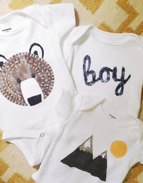 Load image into Gallery viewer, Three-piece Cotton Short-sleeved Baby Bottoming Shirt
