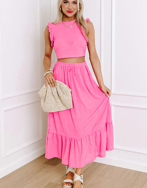 Bild in Galerie-Viewer laden, Bonbon Textured Ruffle Trim Crop Top and Drawstring Skirt Set
