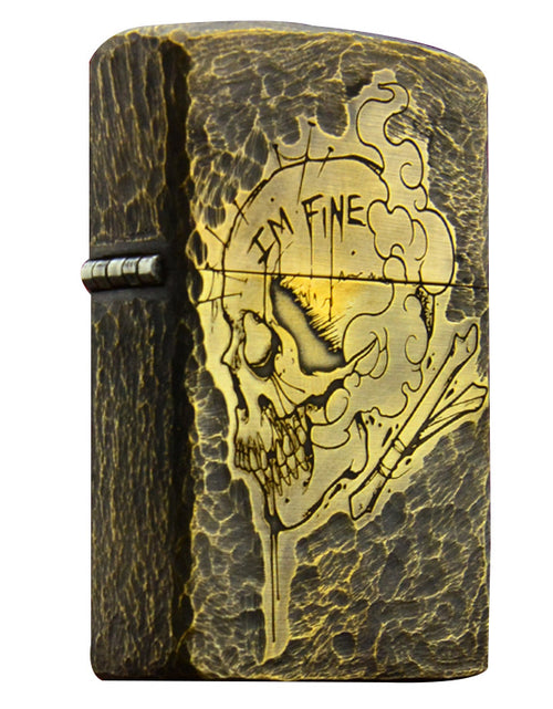 Load image into Gallery viewer, ZORRO Zorro brass side skull kerosene lighter
