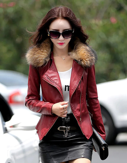 Load image into Gallery viewer, Women Sheep Leather Jacket Biker Coat Spring Autumn Fashion Real Mink Fur Collar Motorcycle Coat Slim Short Outerwear Female
