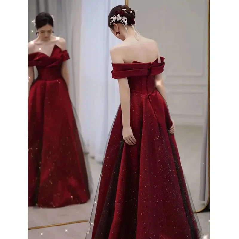 Vestido de satén para mujer