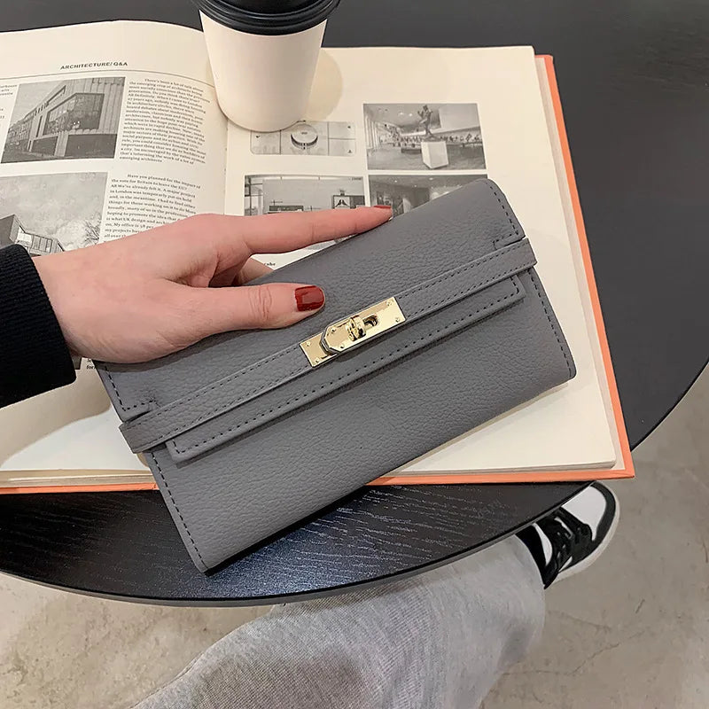 Fashionable  Women's Wallet with Lychee Pattern and Lock Buckle