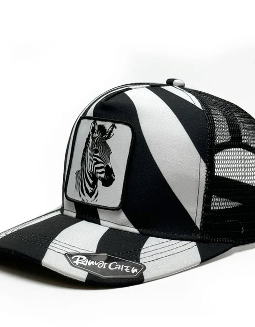 Load image into Gallery viewer, New Style Fashion Luxury Baseball Caps for Men Women Male Sport Visors Snapback Cap Sun Hat Gorras Hombre Designer Trucker Hat
