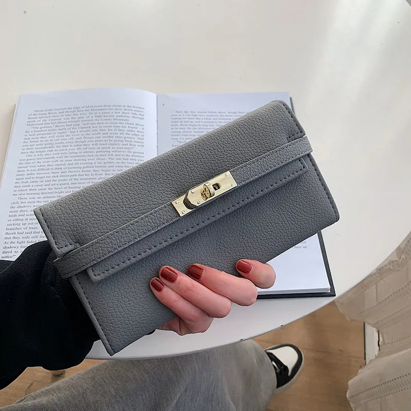 Fashionable  Women's Wallet with Lychee Pattern and Lock Buckle