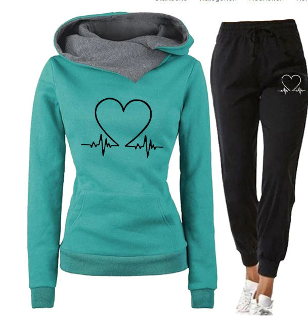 Women’s Love Heart Printed Sports Suit