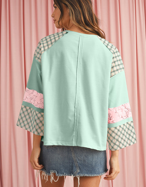 Load image into Gallery viewer, Beige Plaid Floral Patchwork Heart Long Sleeve Top
