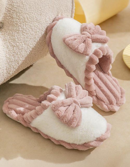 Load image into Gallery viewer, Fushia Bow Plush Winter Slipper
