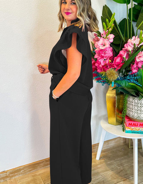 Bild in Galerie-Viewer laden, Pink Textured Ruffle Sleeve Zipped Top and Wide Leg Pants Set

