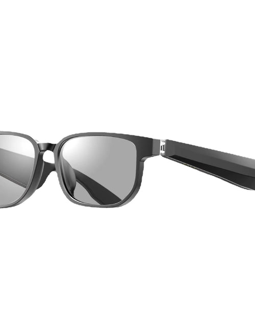 Load image into Gallery viewer, Smart Bluetooth Sunglasses
