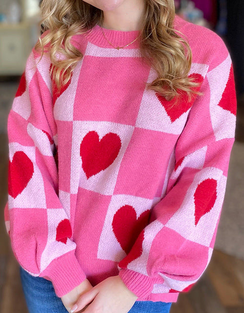 Cargar imagen en el visor de la galería, Pink Love Heart Checkered Valentine Knit Sweater
